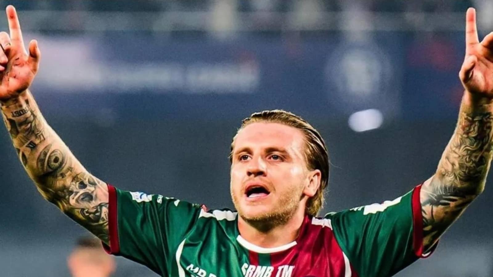 mohun-bagans-jason-cummings-sparks-outrage-with-obscene-act-after-east-bengal-loss;-echoes-greg-chappells-eden-scandal