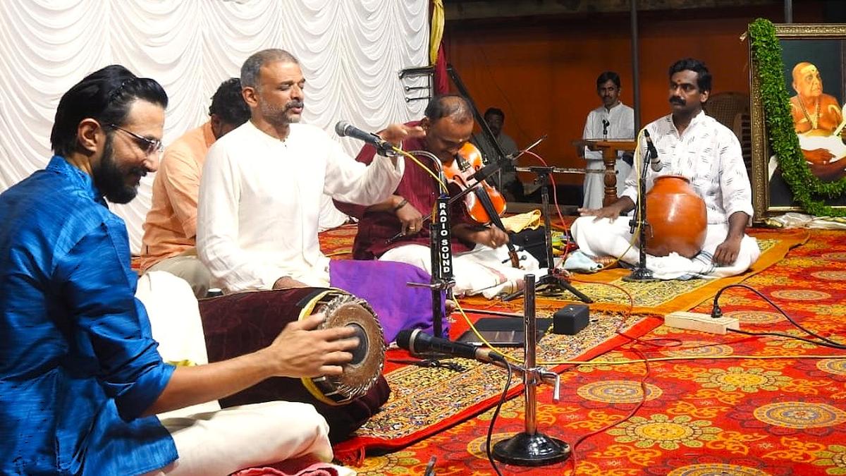 tm.-krishna-kicks-off-golden-jubilee-of-chembai-music-fest