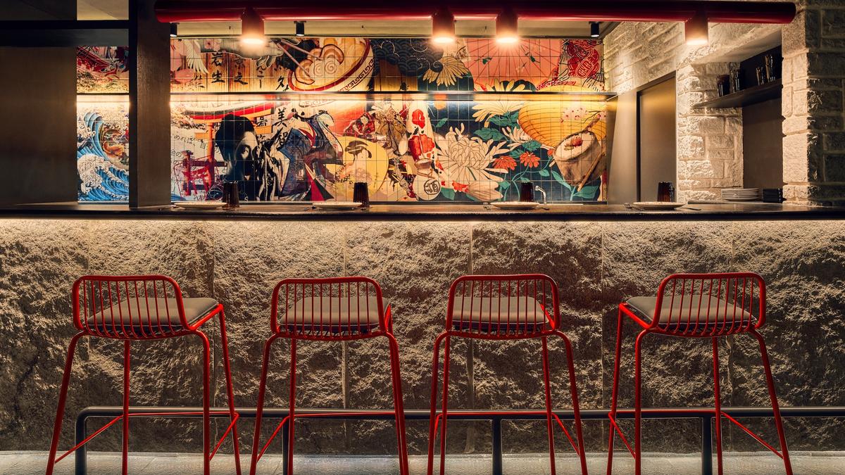 this-stylish-new-izakaya-in-bengaluru-is-meting-out-sake-cocktails-and-japanese-small-plates