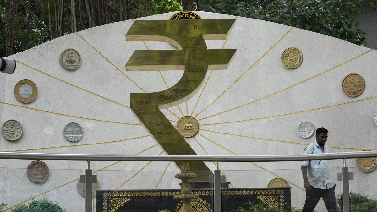 rupee-falls-18-paise-to-shut-at-8725-towards-us.-greenback