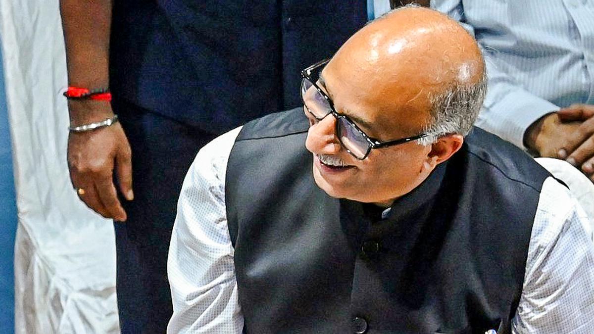 west-bengal-suspends-4-officers-over-alleged-irregularities-in-revision-of-electoral-rolls;-no-fir-filed