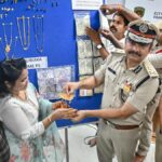 vizag-police-return-stolen-properties-value-1.21-crore-to-rightful-homeowners