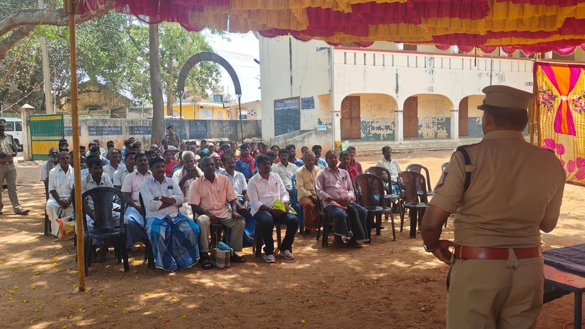 forest-department-asks-tribals-to-give-up-unlawful-weapons-in-tirupattur