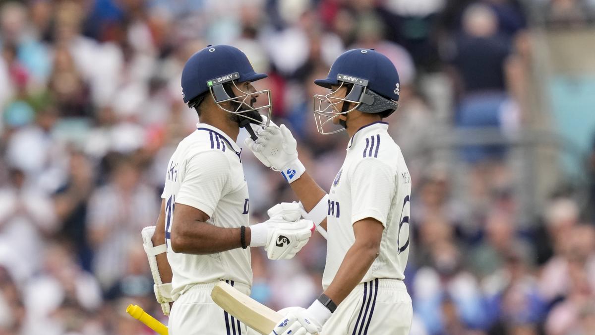 ind-vs-eng-fifth-test:-yashasvi-jaiswal-hundred-places-india-on-prime,-leads-by-281-runs
