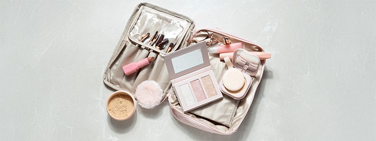 bridal-emergency-kit-essentials-for-your-d-day