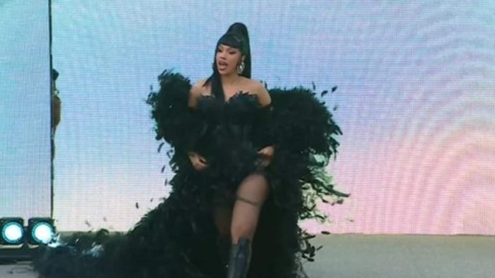 cardi-b,-internet-hosting-summerslam-2025,-makes-large-revelation-earlier-than-hyping-crowd-–-watch