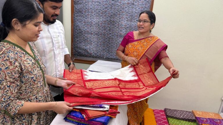 meet-the-lady-behind-one-among-indias-most-unique-ikat-sari-manufacturers