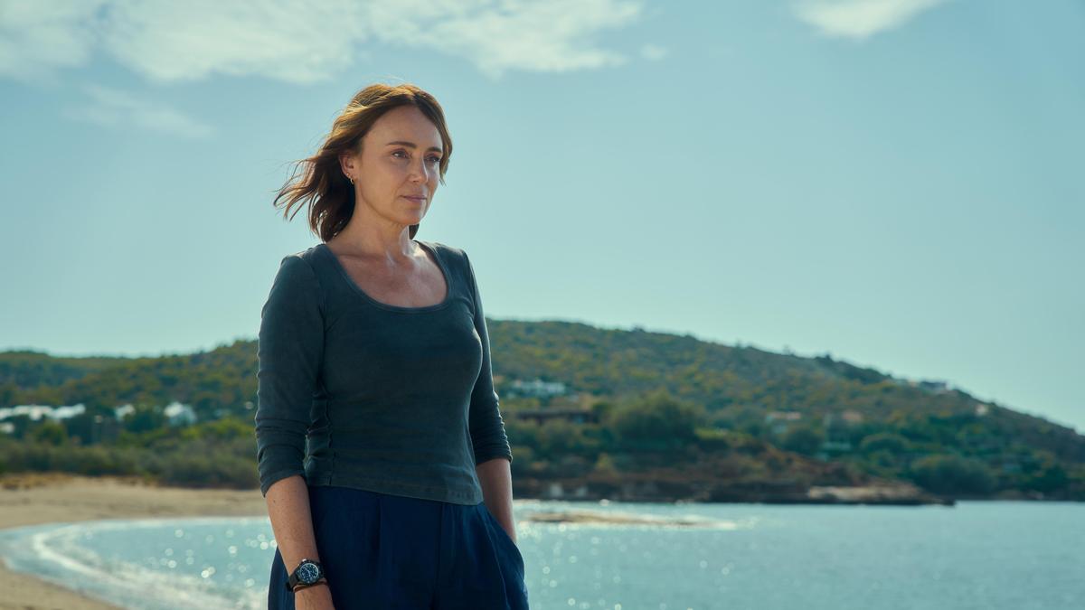 the-assassin-collection-overview:-keeley-hawes,-freddie-highmore-stumble-by-means-of-a-sporadically-humorous-spy-thriller