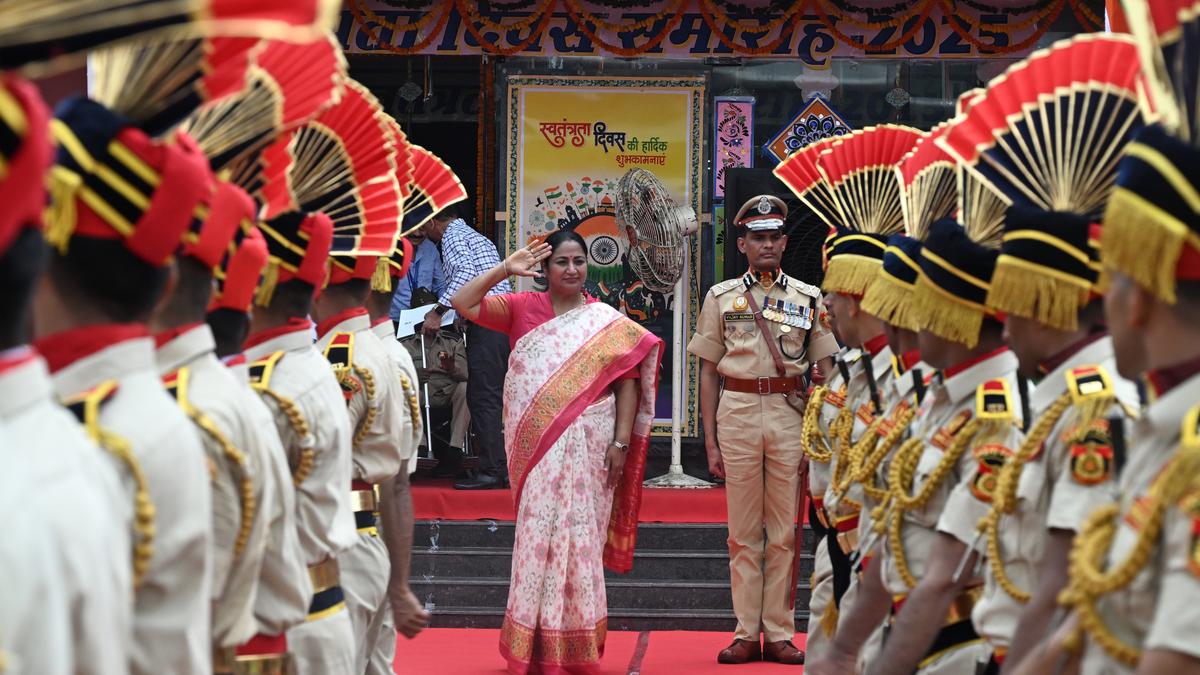 CM Rekha Gupta vows to open Atal canteens, calls herself 'mukhya ...