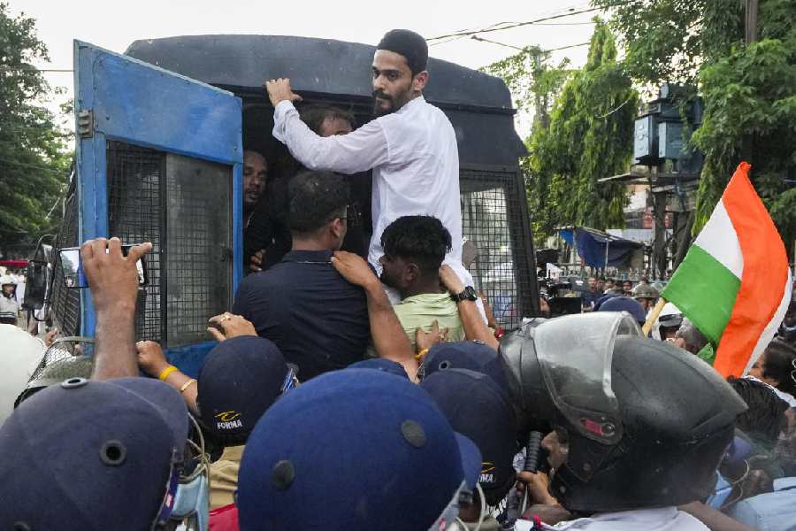 ISF MLA Nawsad Siddique arrested | ISF MLA Nawsad Siddique, party ...