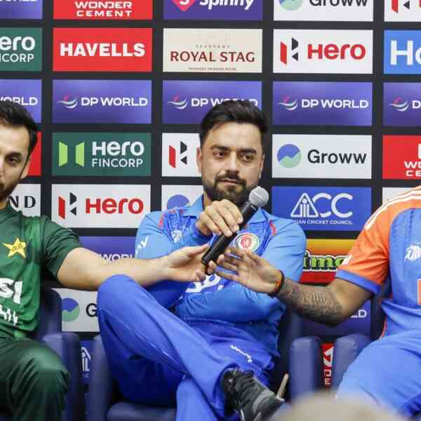 what-is-the-urgency?-supreme-court-refuses-pressing-itemizing-of-plea-in-opposition-to-india-pakistan-cricket-match