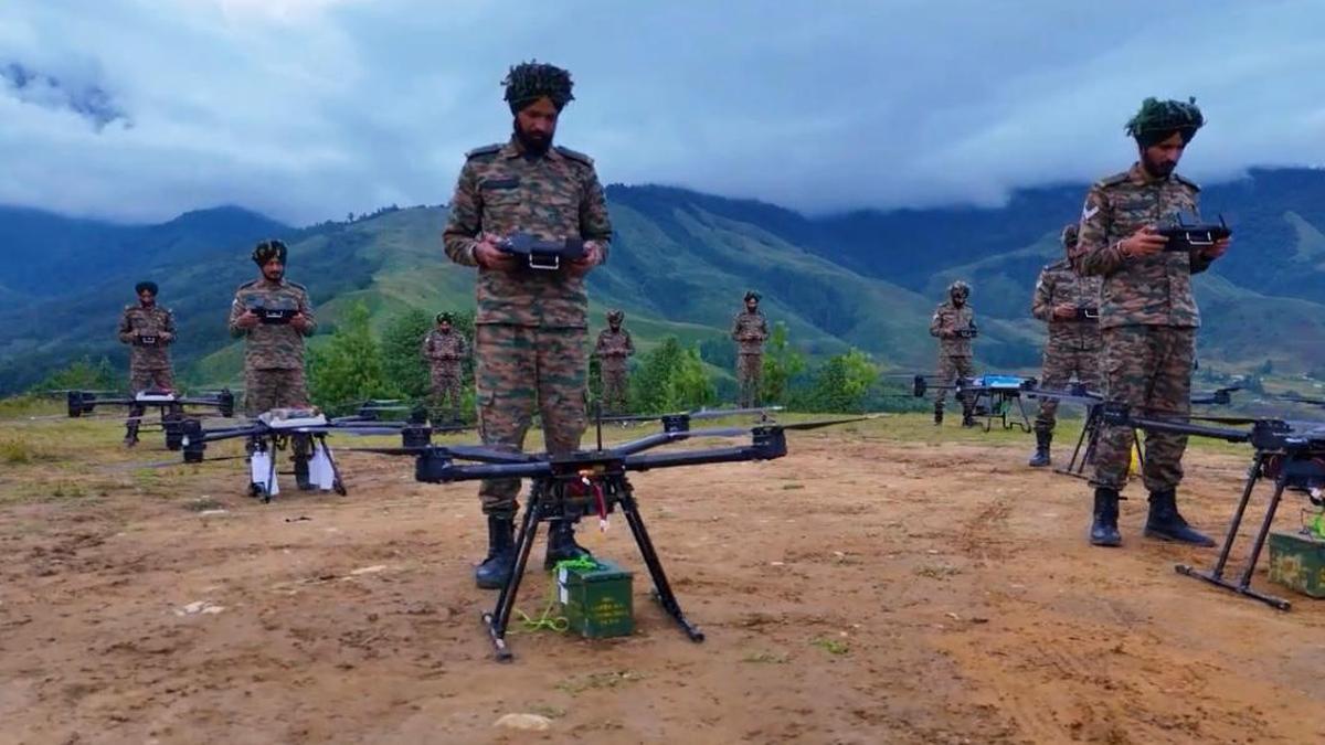 army-conducts-drone-integration-train-in-tactical-ops-throughout-exercise-siyom-prahar