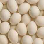optical-phantasm:-can-you-notice-3-golf-balls-amongst-white-eggs-in-simply-5-seconds?