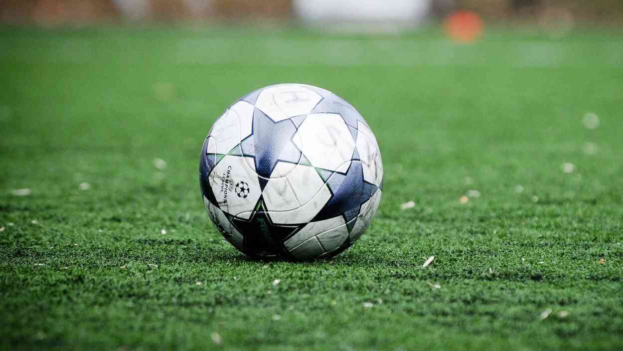 soccer-under-strain-inter-face-crunch-take-a-look-at-at-juventus