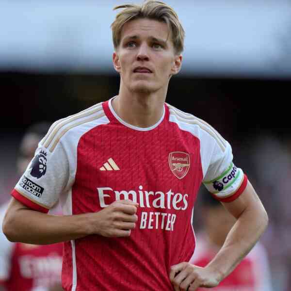 arsenal-faces-setback-with-captain-martin-odegaard’s-harm-forward-of-manchester-city-conflict