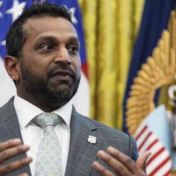 suspected-gunman-robinson-wrote-word-threatening-kirk,-tied-to-scene-by-dna,-says-fbi-director