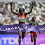 untiring,-indomitable,-unique:-the-substances-of-peres-jepchirchirs-greatness