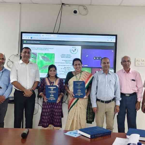 breaking-limitations:-first-chuktia-bhunjia-woman-from-odisha-clears-phd