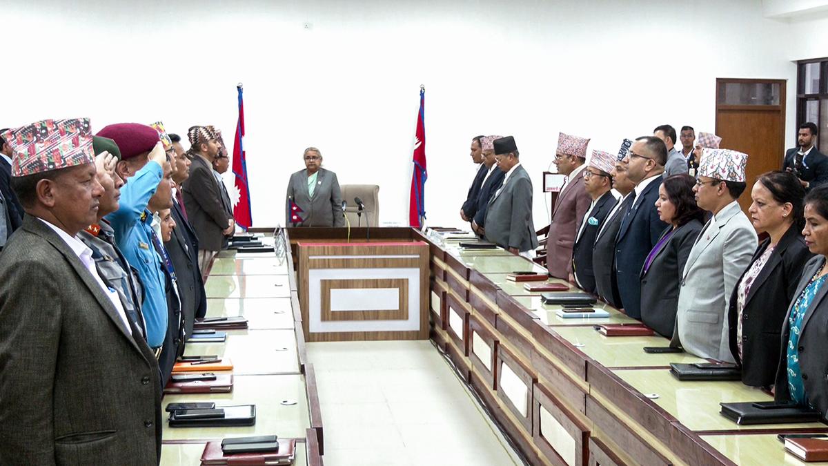 after-violent-protests,-nepal-faces-an-uneasy-street-to-a-democratic-future