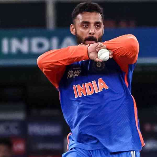 in-powerplay,-solely-intention-is-to-search-for-wickets:-varun-chakaravarthy