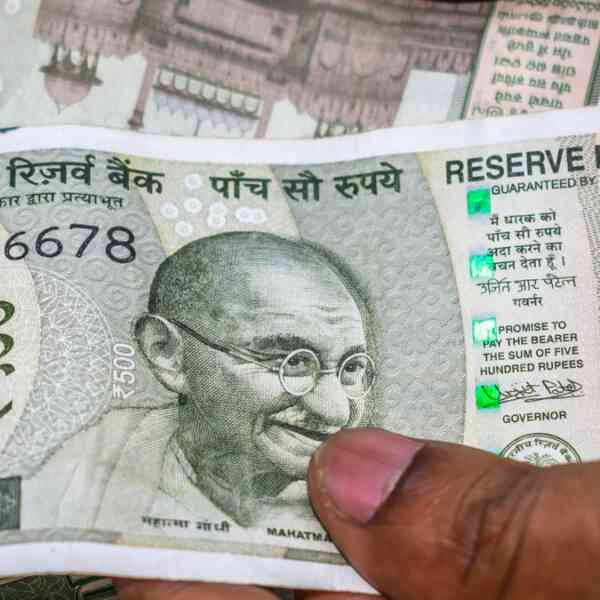 rupee-rises-4-paise-to-shut-at-8872-towards-us.-greenback