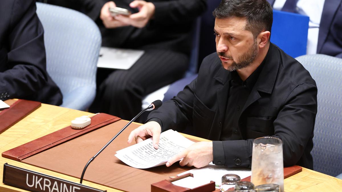 ukraine-says-russia-drone-incursion-a-part-of-stress-plan-towards-west