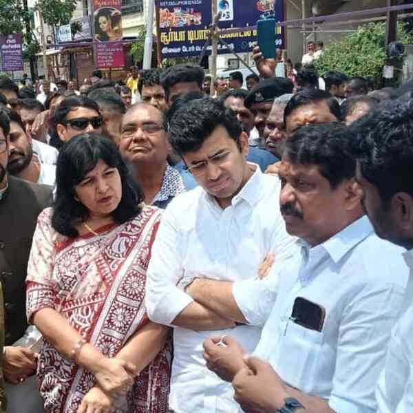 delegation-of-nda-mps-calls-for-neutral-judicial-probe-into-karur-stampede