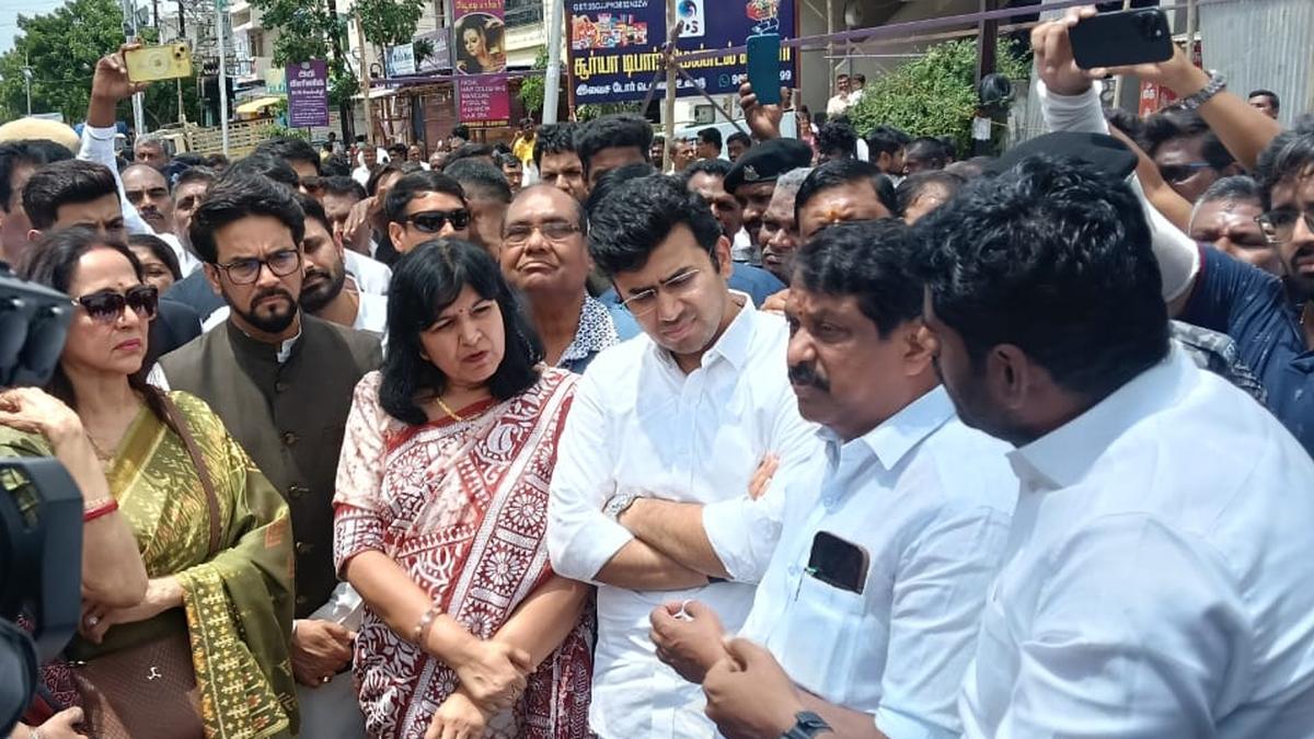 delegation-of-nda-mps-calls-for-neutral-judicial-probe-into-karur-stampede