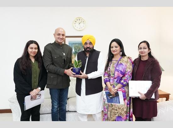 Punjab CM Mann unveils PHDCCI's PITEX-2024 brochure, extends ...