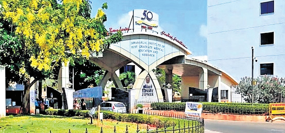 Karnataka governor returns Bill to reduce lake buffer zone, seeks ...