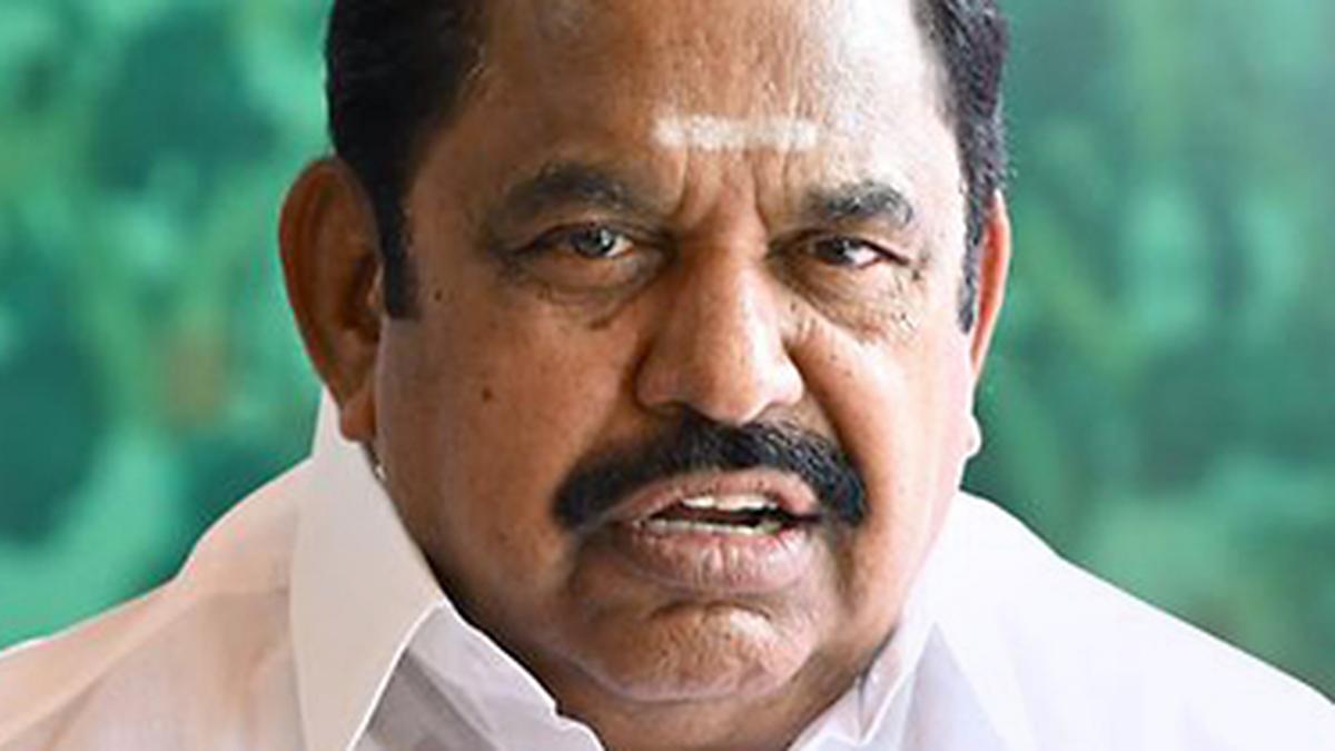 palaniswami,-dhinakaran-condemn-sexual-assault-of-younger-girl-by-two-policemen