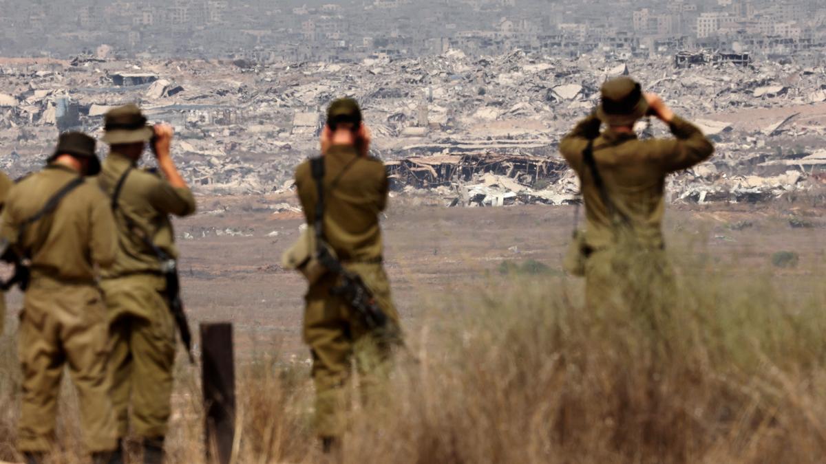 hamas-pressured-from-all-sides-because-it-weighs-trump’s-gaza-plan