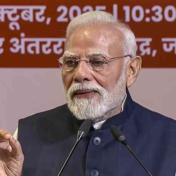 our-technology-of-swayamsevaks-is-lucky-to-witness-centenary-years-of-rss:-pm-modi