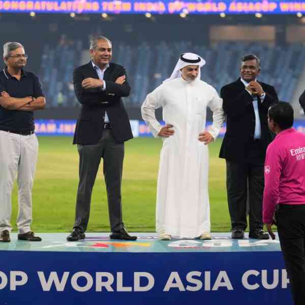 india-welcome-to-gather-asia-cup-trophy-from-me-at-acc-workplace-in-dubai:-mohsin-naqvi