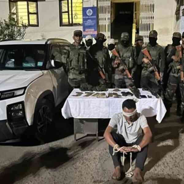security-forces-arrest-4-militants-together-with-self-styled-chief-of-kuki-outfit-in-manipur