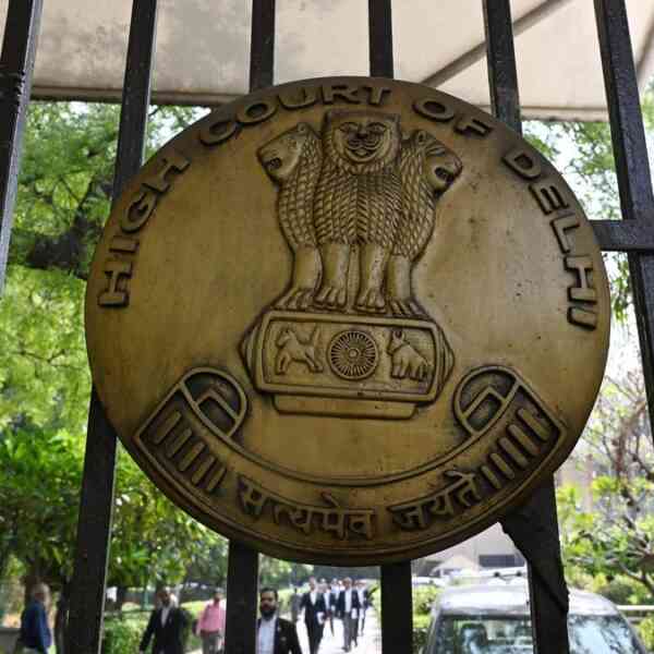 husband-can’t-declare-unique-possession-of-collectively-bought-property:-delhi-hc