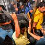 maldives-police-arrest-8-demonstrators-throughout-opposition-celebration-protest