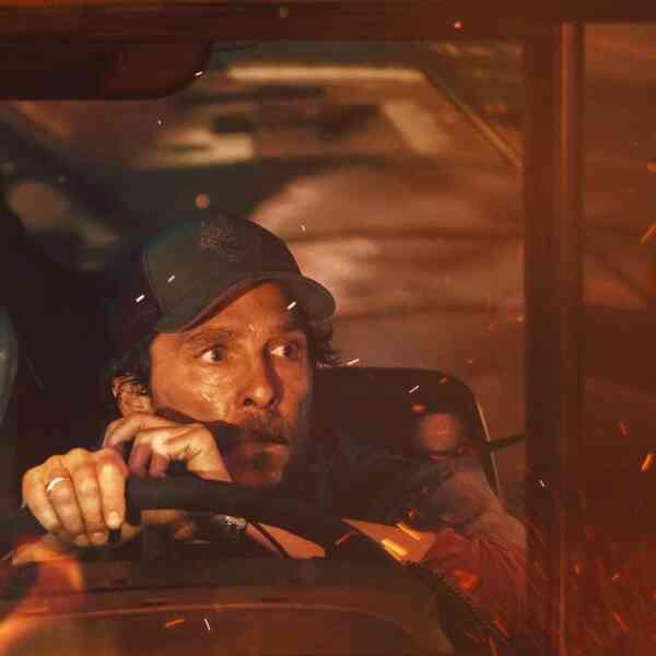 the-lost-bus-film-overview:-matthew-mcconaughey-steers-paul-greengrasss-white-knuckle-trip