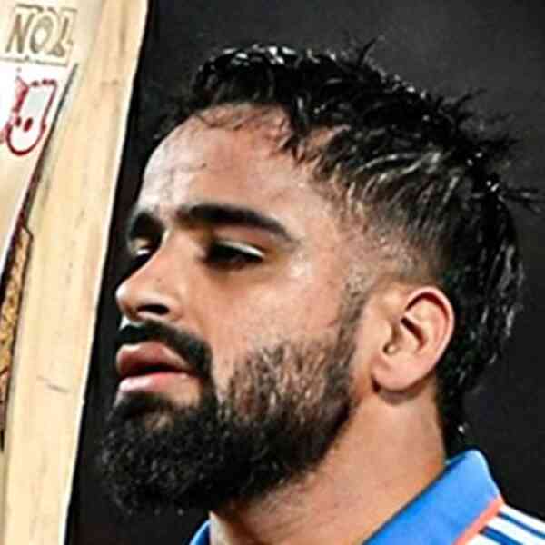 prabhsimrans-ton,-viprajs-late-cameo-seal-it-for-india-a