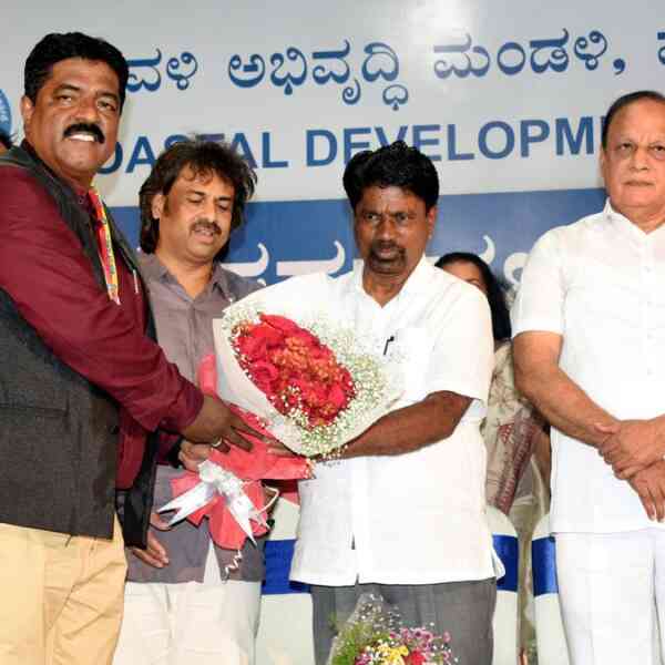 ma.-gafoor-takes-cost-as-chairman-of-karavali-development-board