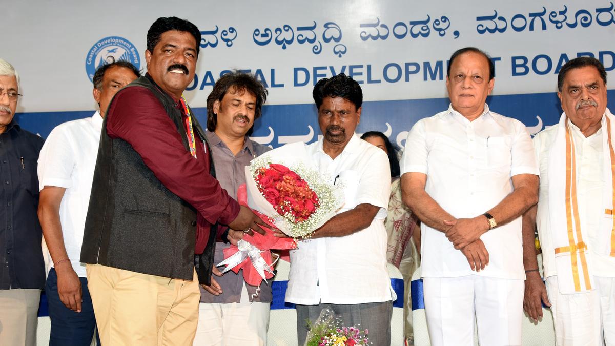 ma.-gafoor-takes-cost-as-chairman-of-karavali-development-board