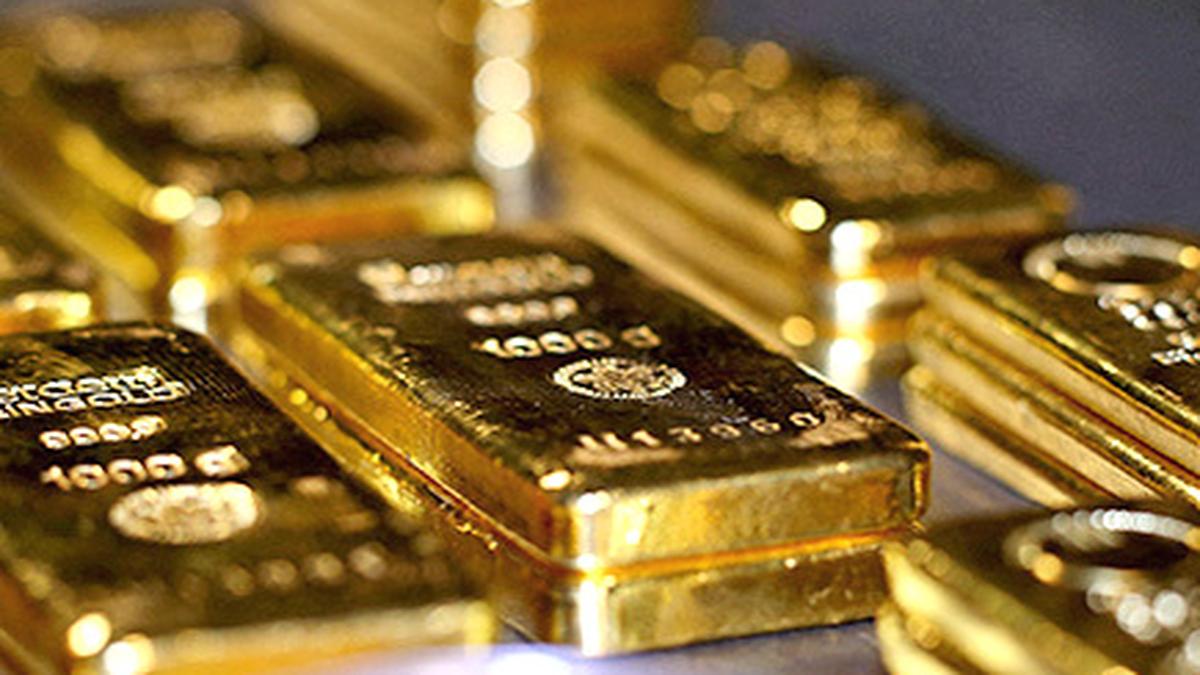 gold-worth-soars-2,700-to-storm-previous-1.23-lakh/10-g-in-delhi