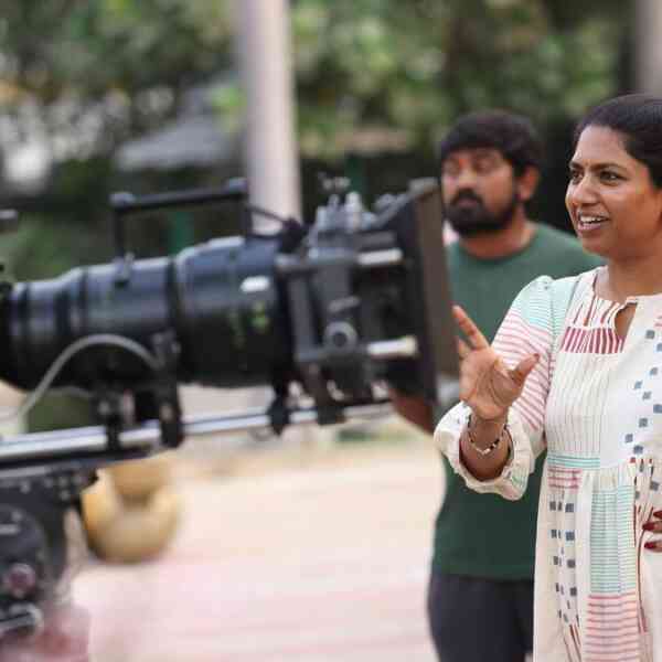 neerraja-kona-interview:-when-siddhu-jonnalagadda-stepped-in,-telusu-kada-turned-an-edgy-romance