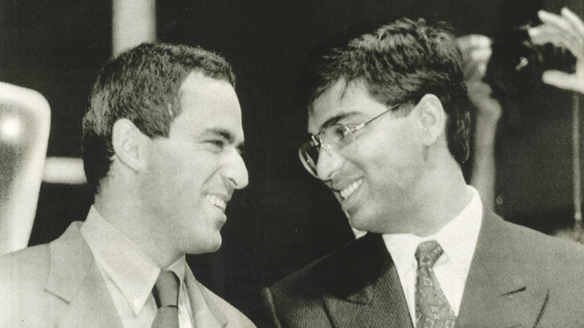 clutch-chess:-the-legends-event-rivalry-reignited-as-viswanathan-anand,-garry-kasparov-face-off-after-30-years