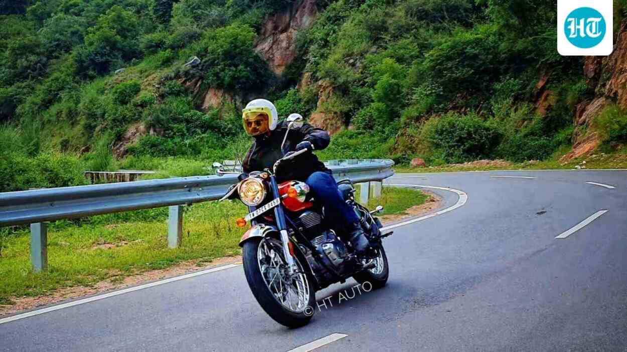 bajaj-pulsar-rs200-to-ktm-250-duke:-7-greatest-sub-350-cc-bikes-with-highest-worth-cuts