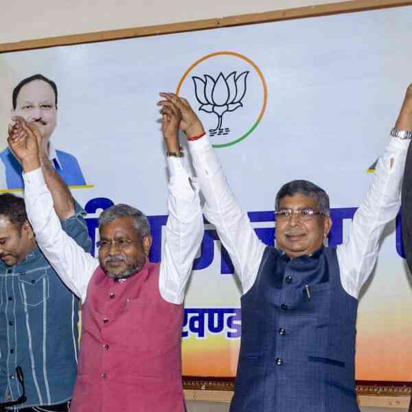nda-will-win-ghatshila-by-poll,-claims-babulal-marandi
