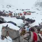 hundreds-of-hikers-rescued-from-mount-everest-after-extreme-snowstorm