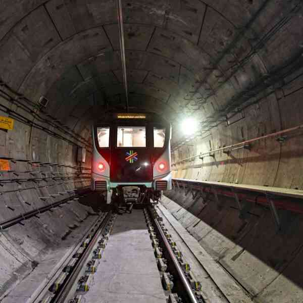 pm-narendra-modi-inaugurates-last-part-of-mumbais-first-totally-underground-metro-3