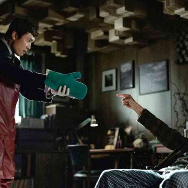 no-other-choice-trailer:-park-chan-wook-turns-capitalism-right-into-a-blood-soaked-comedy-of-survival