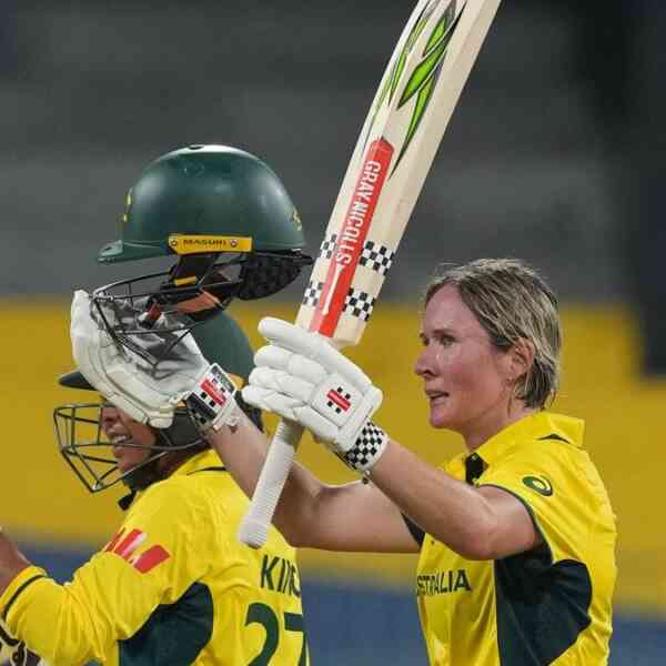 womens-odi-world-cup,-aus-vs-pak:-the-mooney-king-present-swings-it-australias-approach